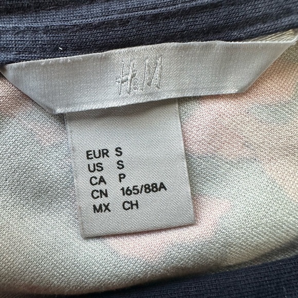 Casual women’s dress - Picture 4 of 4